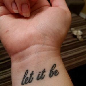 Meet your Posher, Lora